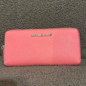 Michael Kors Coral/Pink Wallet